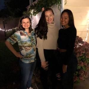 Meet your Posher, Ashley